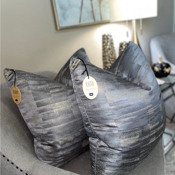 1-NWT CALLISTO HOME DECORATIVE PILLOW (Please read description for details) - Picture 5 of 14